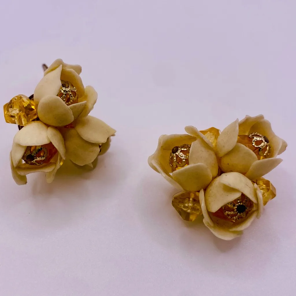 Vintage West Germany Floral Clip - Image 2