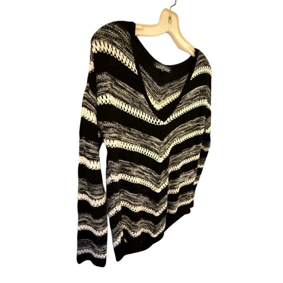 Almost Famous Acrylic Sweater - Image 2