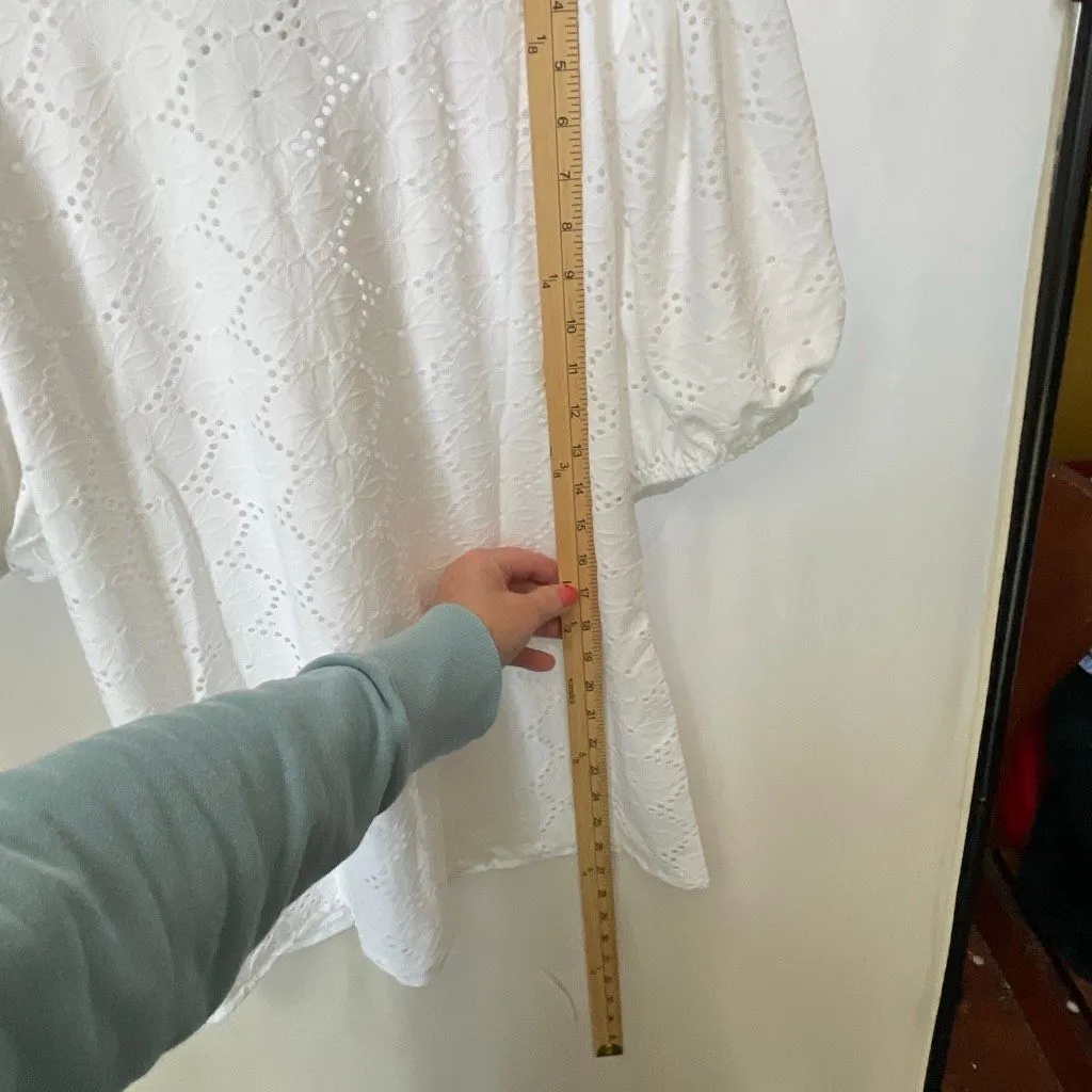 NWT white eyelet GeeGee size 3X stretchy knit top. - Image 6