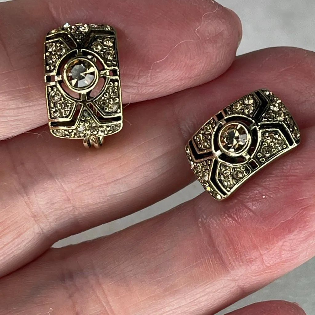 Vintage Monet clip ornate earrings. - Image 3