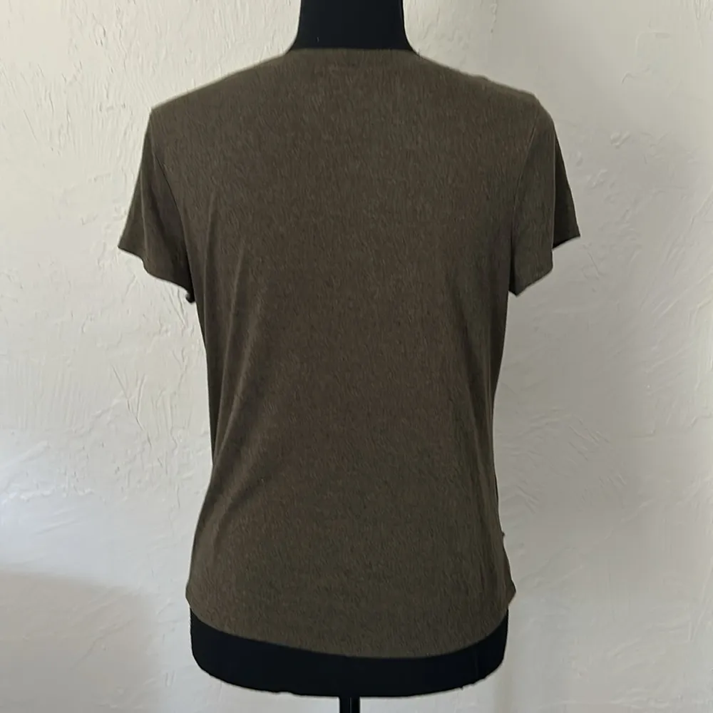 Army green wrapped casual tee - Image 3