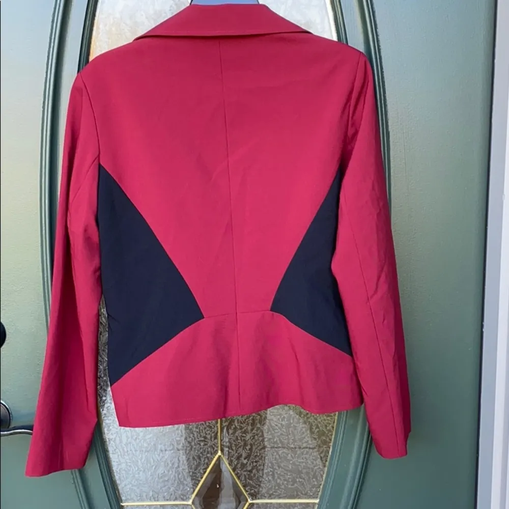 Metrostyle Red and black color block blazer cut jacket, size 10 - Image 2