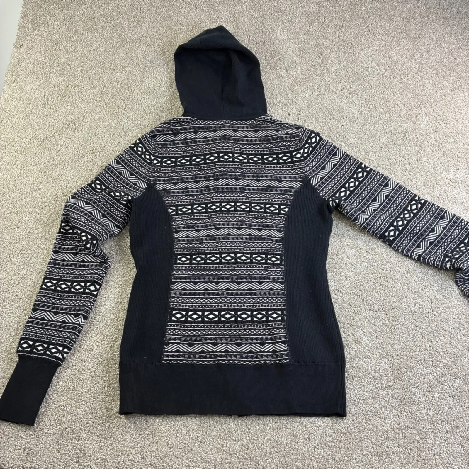 SKYR Womens L Black White Geometric Print Cardigan Zip Up Hoodie Aztec Nordic Size L - Image 10