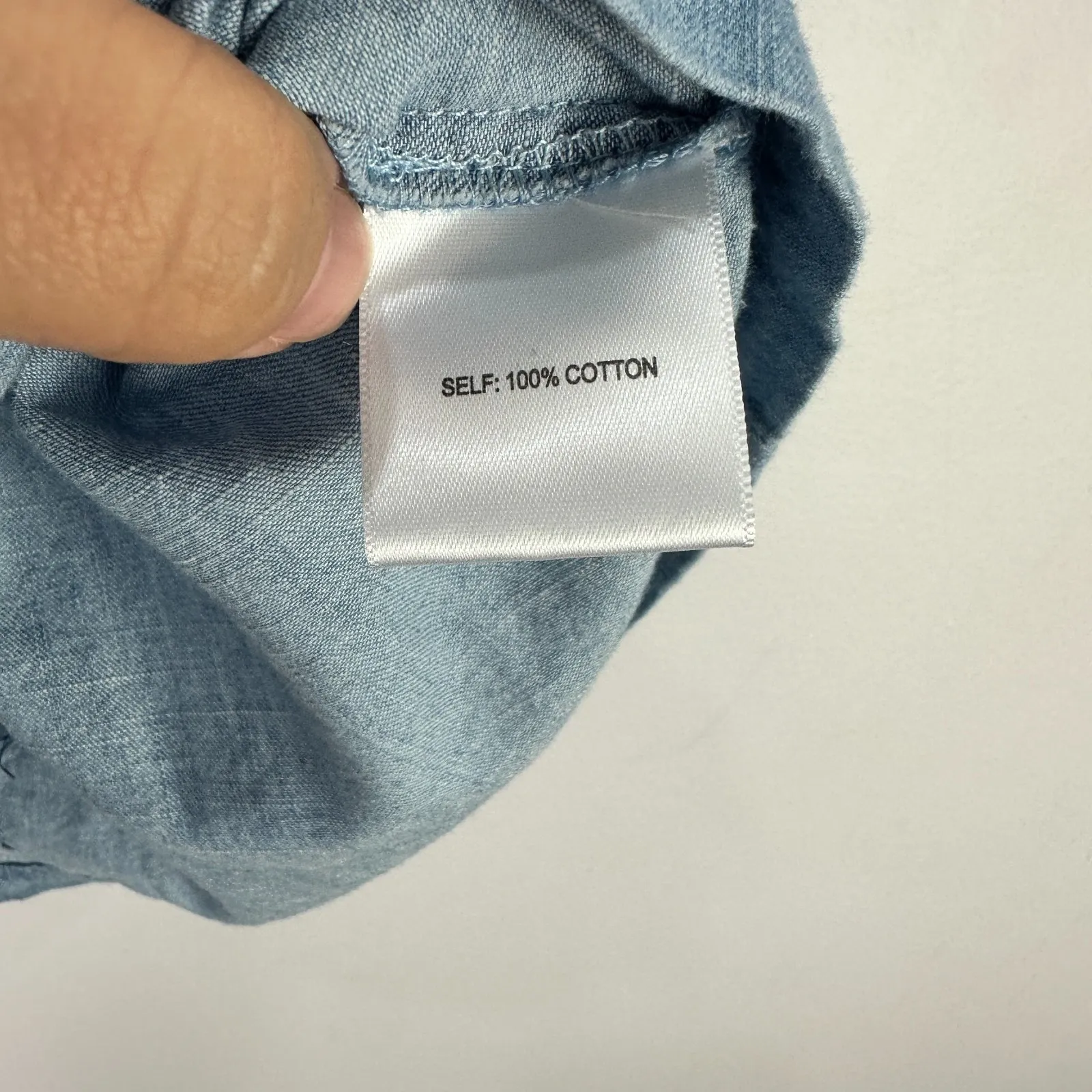 Jane + Delancey Chambray Shirt L Blue Star Embroidered Western Boho Indie Sleaze - Image 5