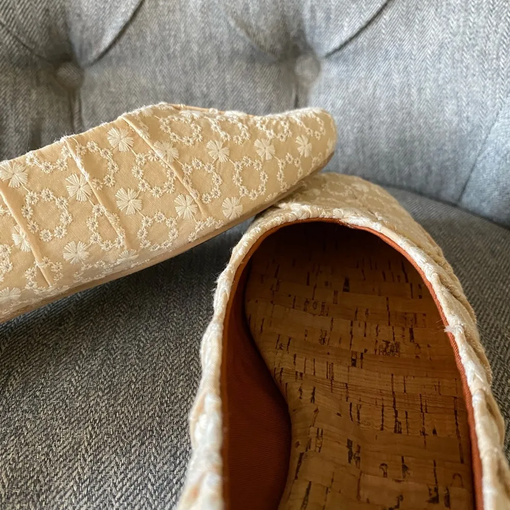 •Korks Palmer ballet flat NWOT• White Size 7 - Image 3