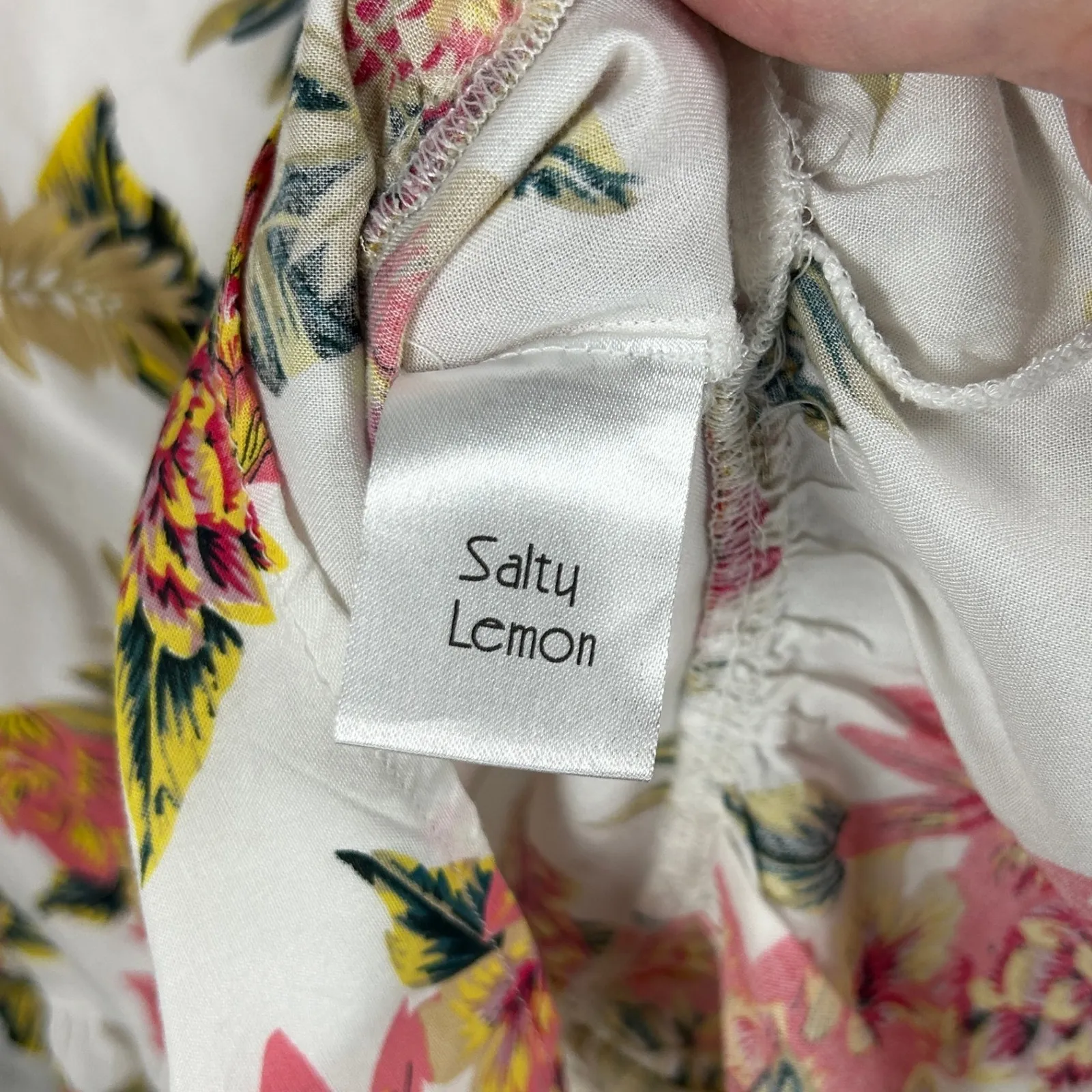 Salty Lemon Floral Print Dress Sleeveless Tie Back Ruffle Hem‎ White Small - Image 4