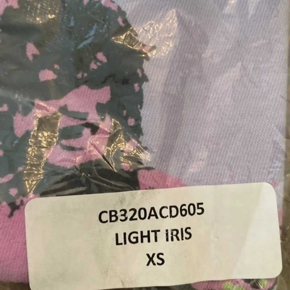 Daydreamer AC/DC Jailbreak Reverse Girlfriend Tee XS NWT - Image 5