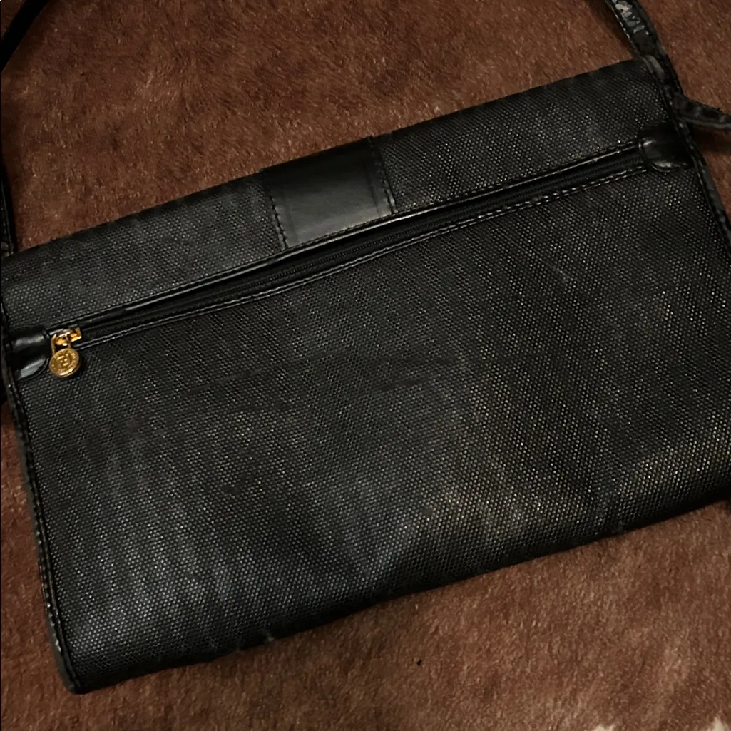 Vintage Fendi black envelope bag clutch crossbody purse - Image 7