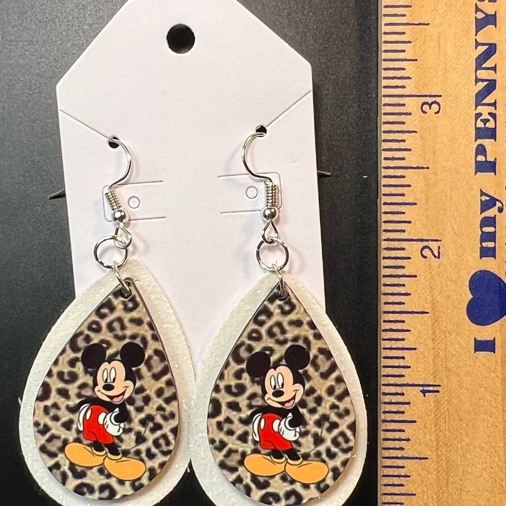 Mickey Mouse Leopard Print Teardrop Glitter Earrings New - Image 2