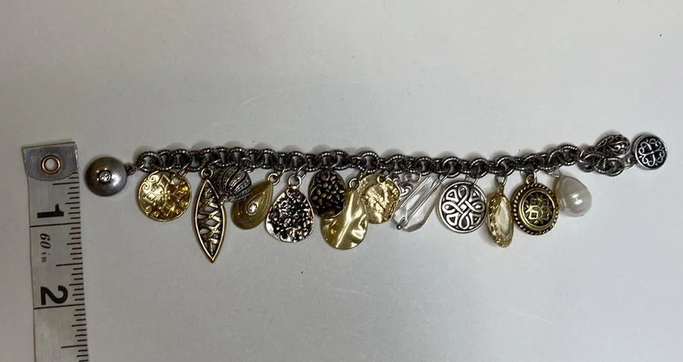 Chico’s Celtic Charm Bracelet Magnetic Clasp EUC OS Silver-Tone Metal - Image 9