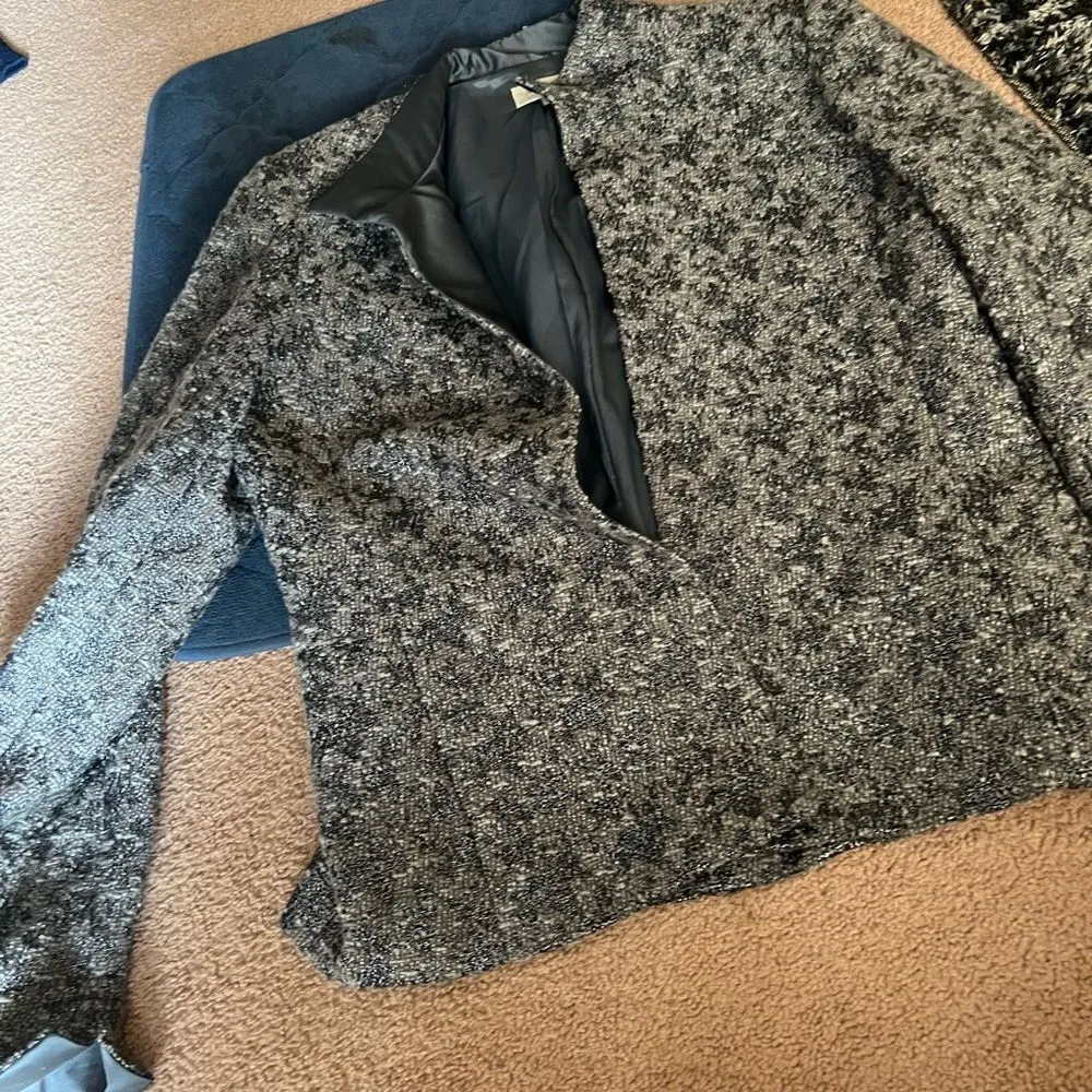 Neiman Marcus  exclusive blazer 14 - Image 5