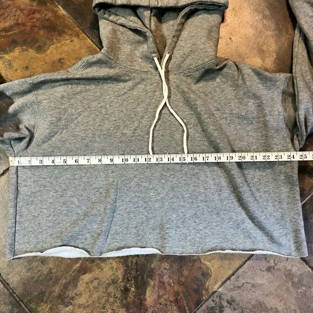 Wild Fable Gray Cropped Sweatshirt Hoodie Size XL - Image 2