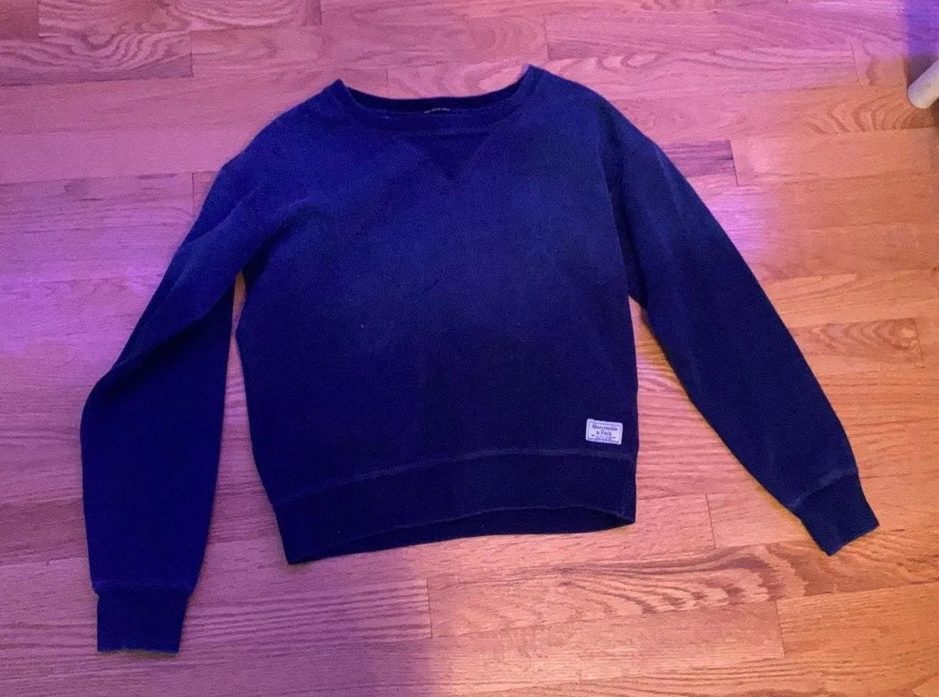 Abercrombie Sweatshirt - Image 3