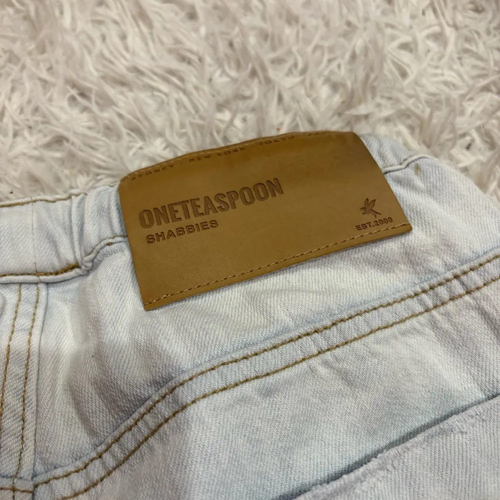 One Teaspoon Hustler Boyfriend Shorts Light wash size XS‎ - Image 9