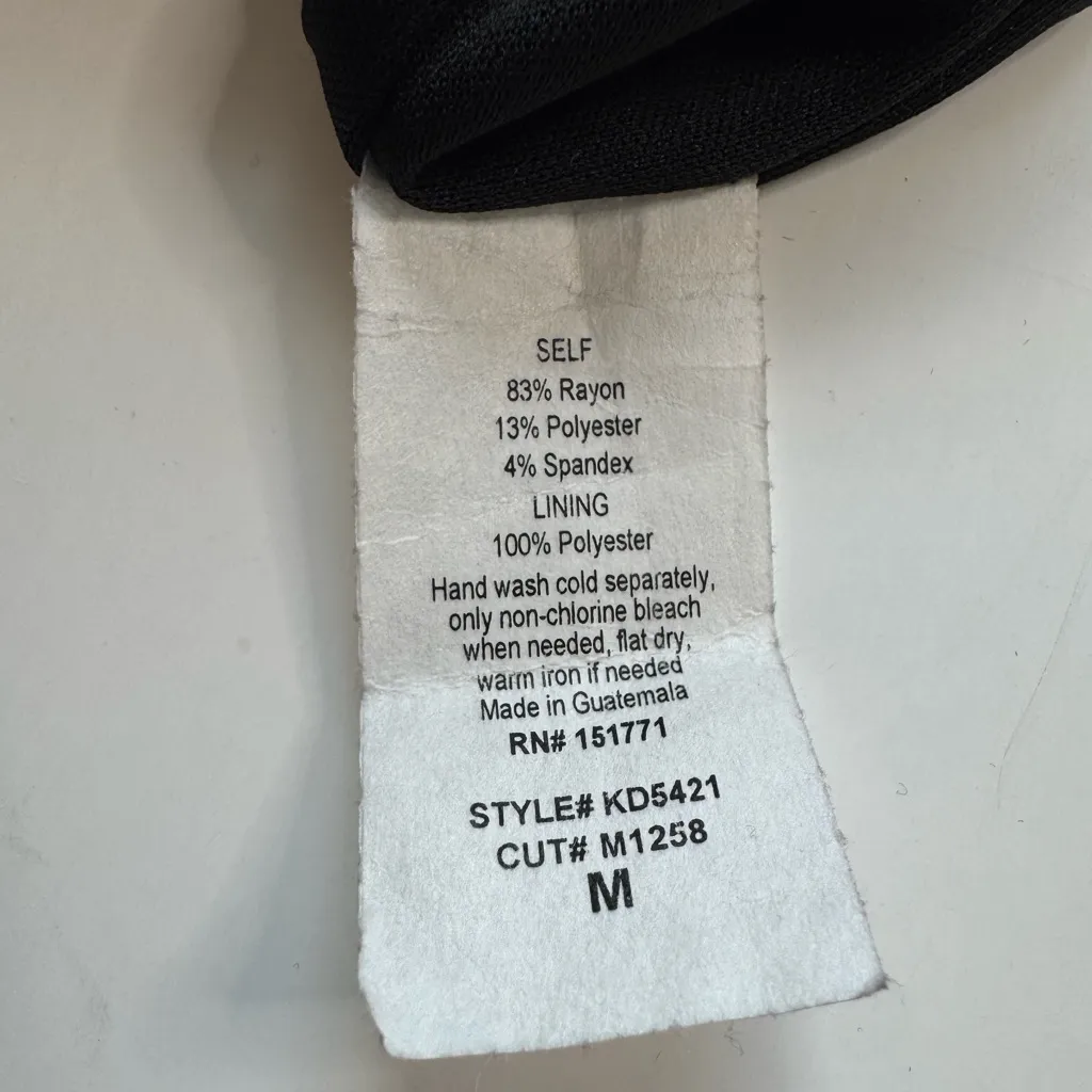 Le Lis Keyhole Mockneck Long Sleeve Sweater Dress Black Size M - Image 9