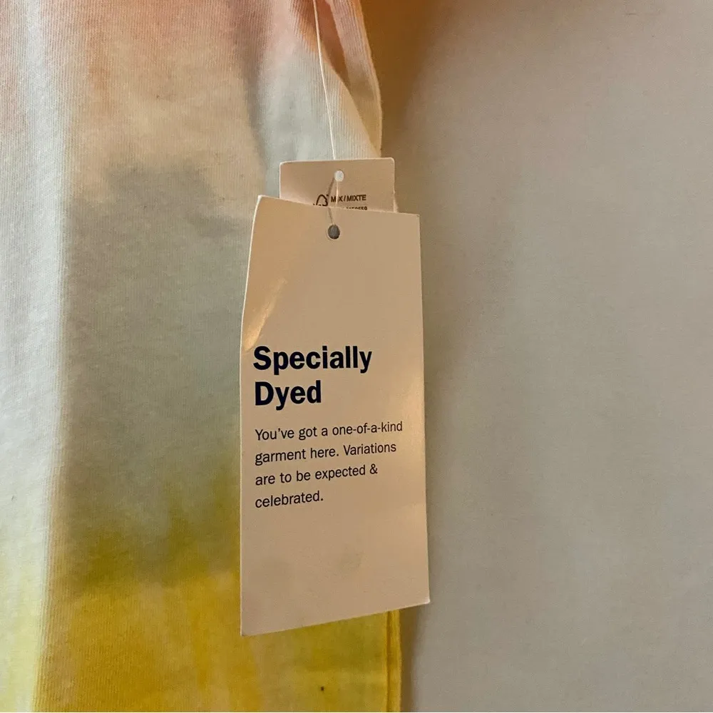 Old Navy Short Sleeve T-Shirt - Image 2