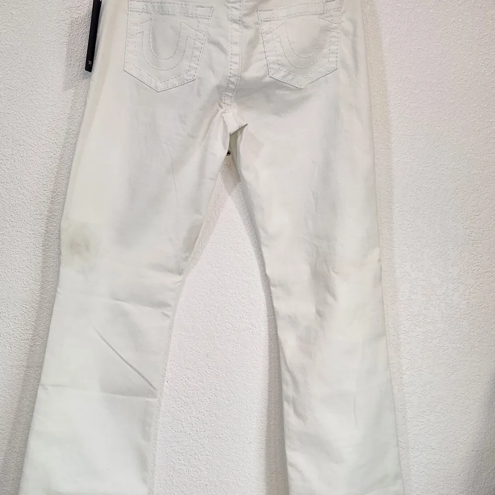 True Religion Becca Mid Rise Bootcut White Jeans  Size 29 - Image 8