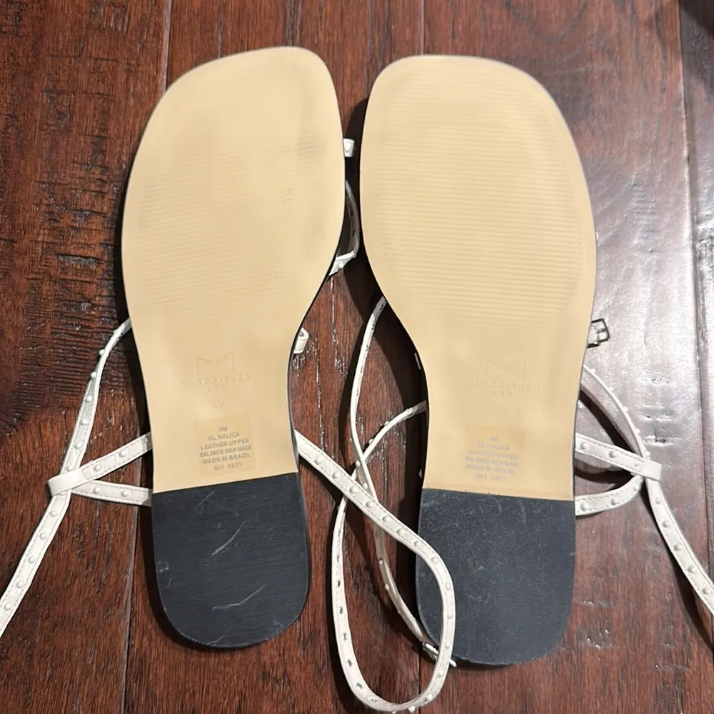 NWT Marc Fisher Nalica Flat Sandal White 9 - Image 3