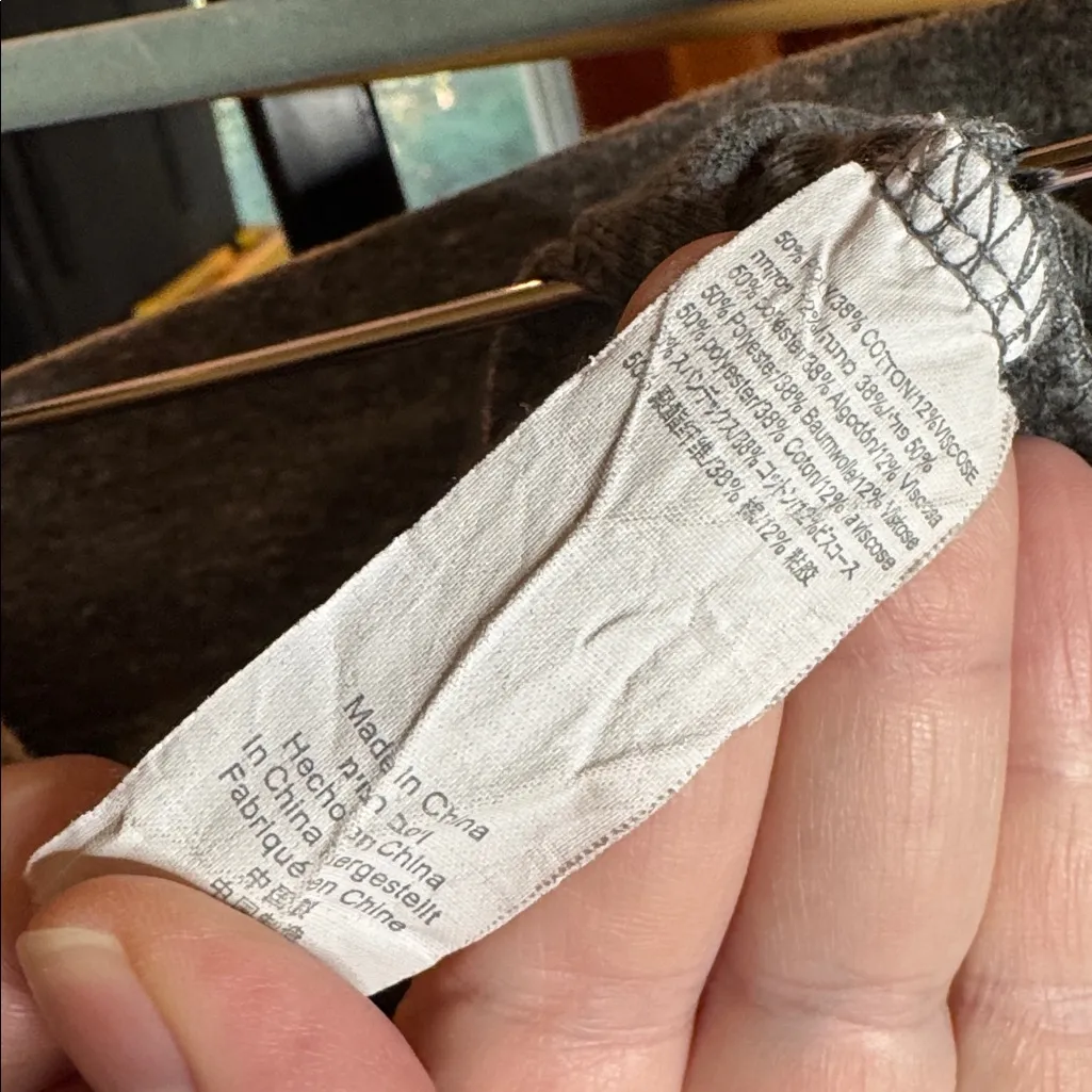 Orangetheory Gray Joggers with Orange Drawstring Size Small - Image 8