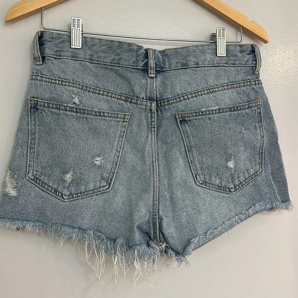 MOVING SALE Zara Distressed denim cutoff shorts - Image 6