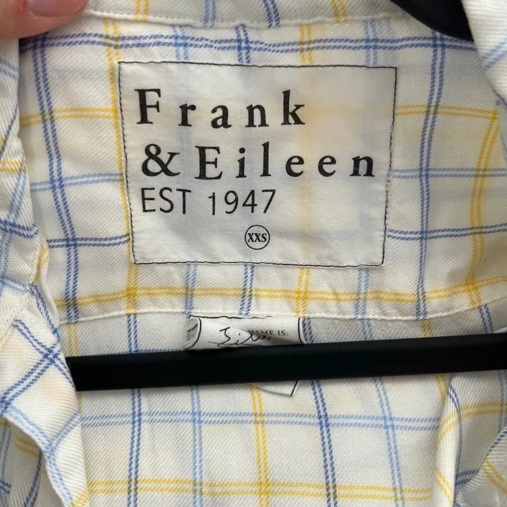 Frank & Eileen  Eileen Button Down Shirt, Plaid,‎ XXS, White & Blue - Image 4