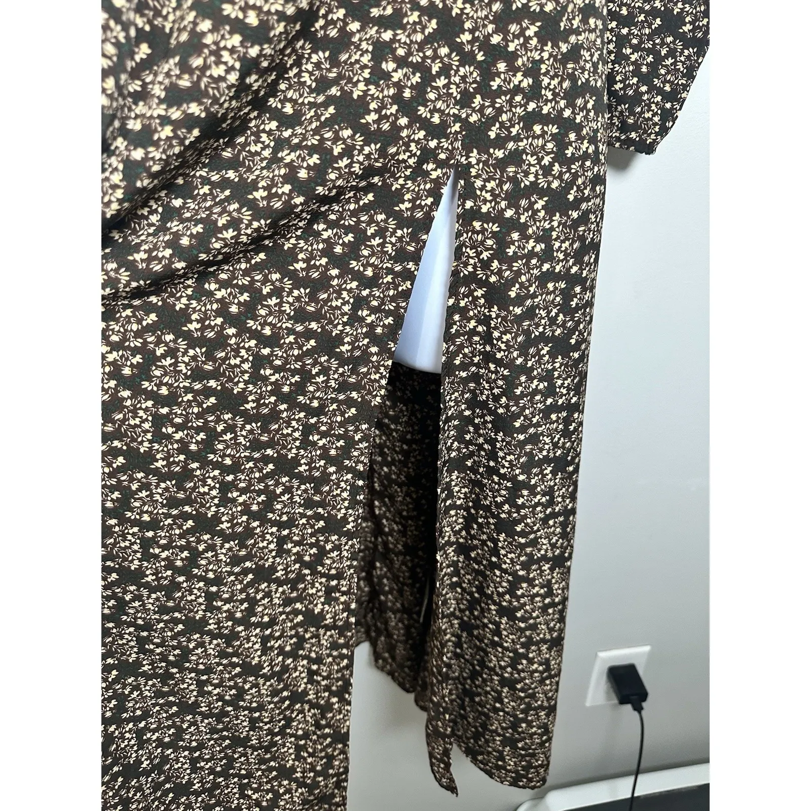 Opt‎ Lemon Floral Midi Dress High Slit Smocked Back Brown Floral NWOT Size 0 - Image 7