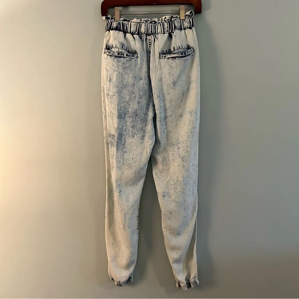 Vintage Havana Lightweight Acid-Washed Lyocell Joggers. Size Small. - Image 2