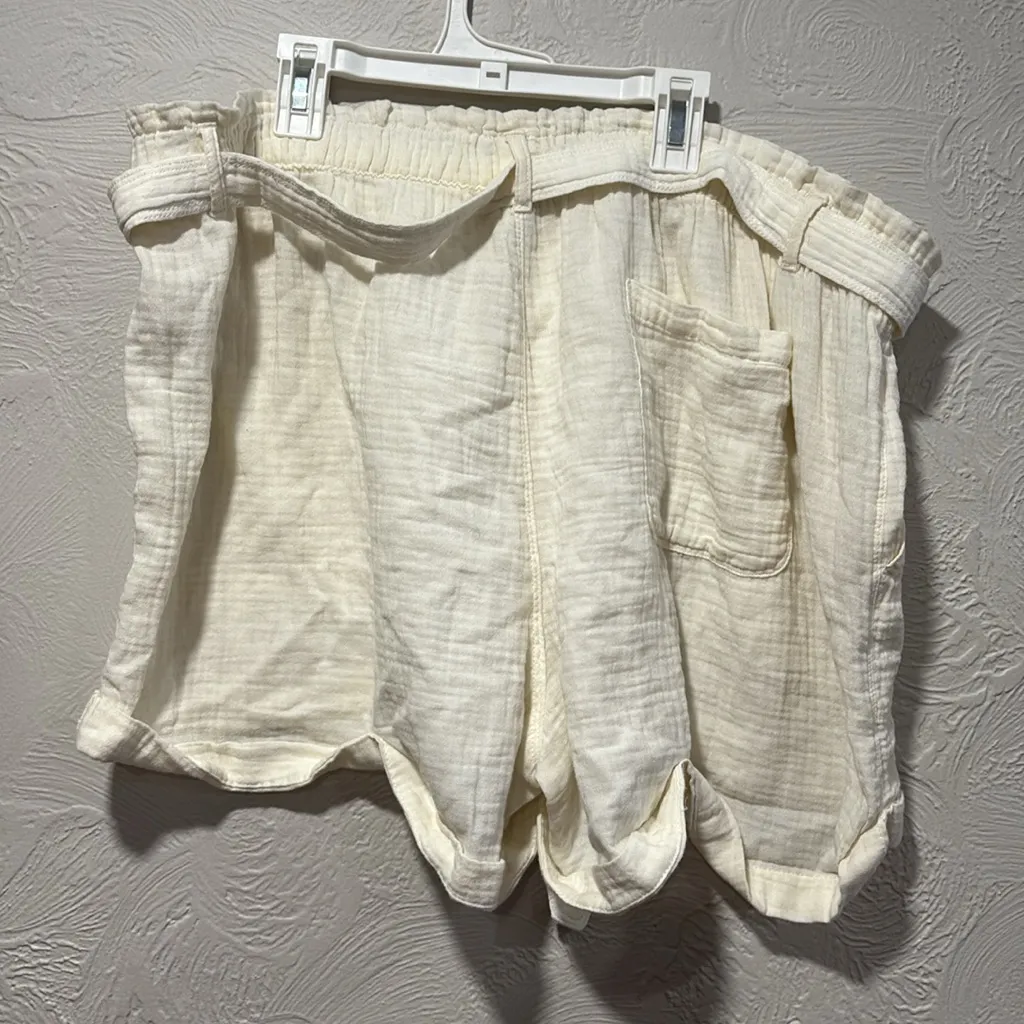 Aerie Off White Gauzy Elastic Waist High Rise Shorts Size XXL - Image 3