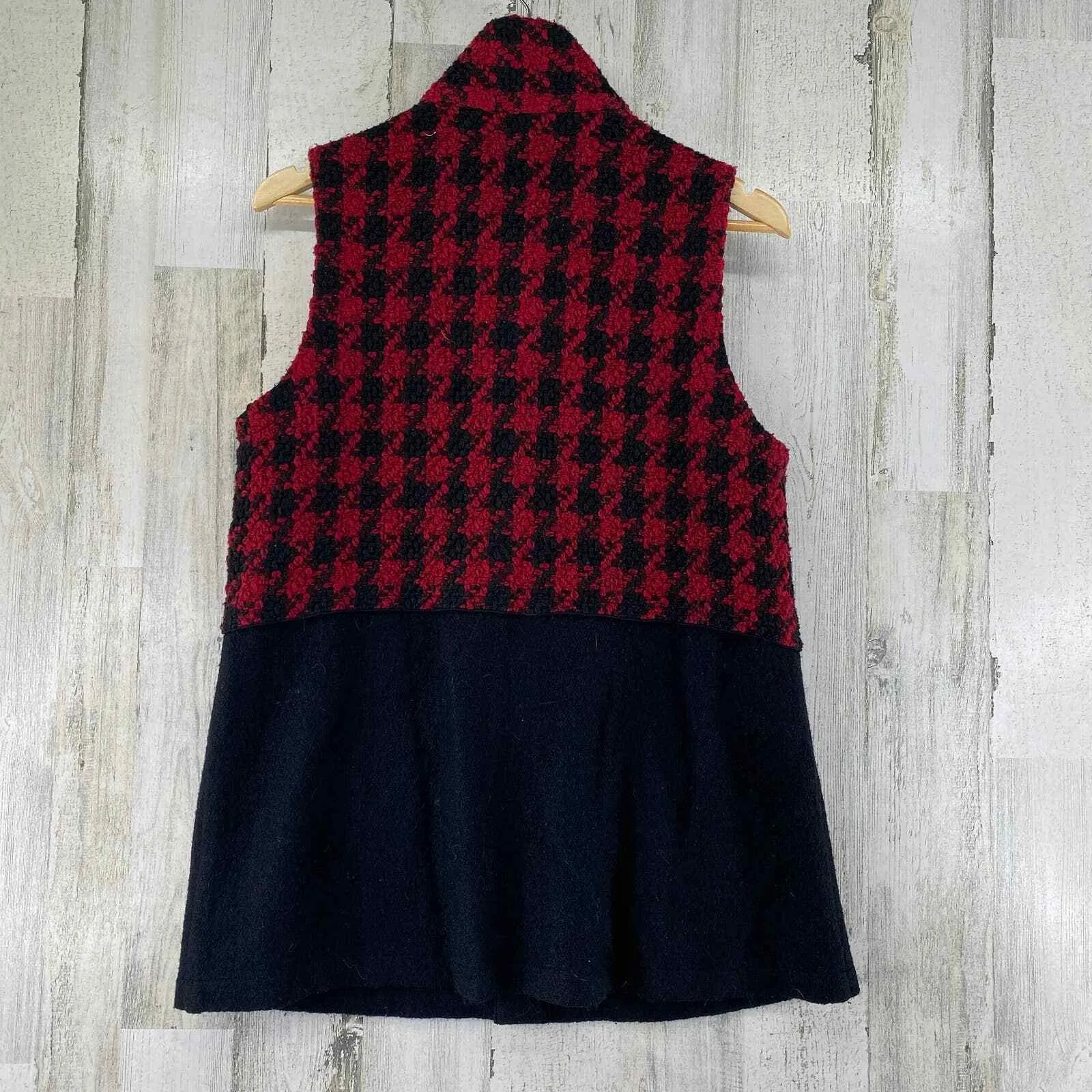NTCO Nomadic Traders Sweater Vest Women Medium Red Black Plaid Wool Pockets - Image 4