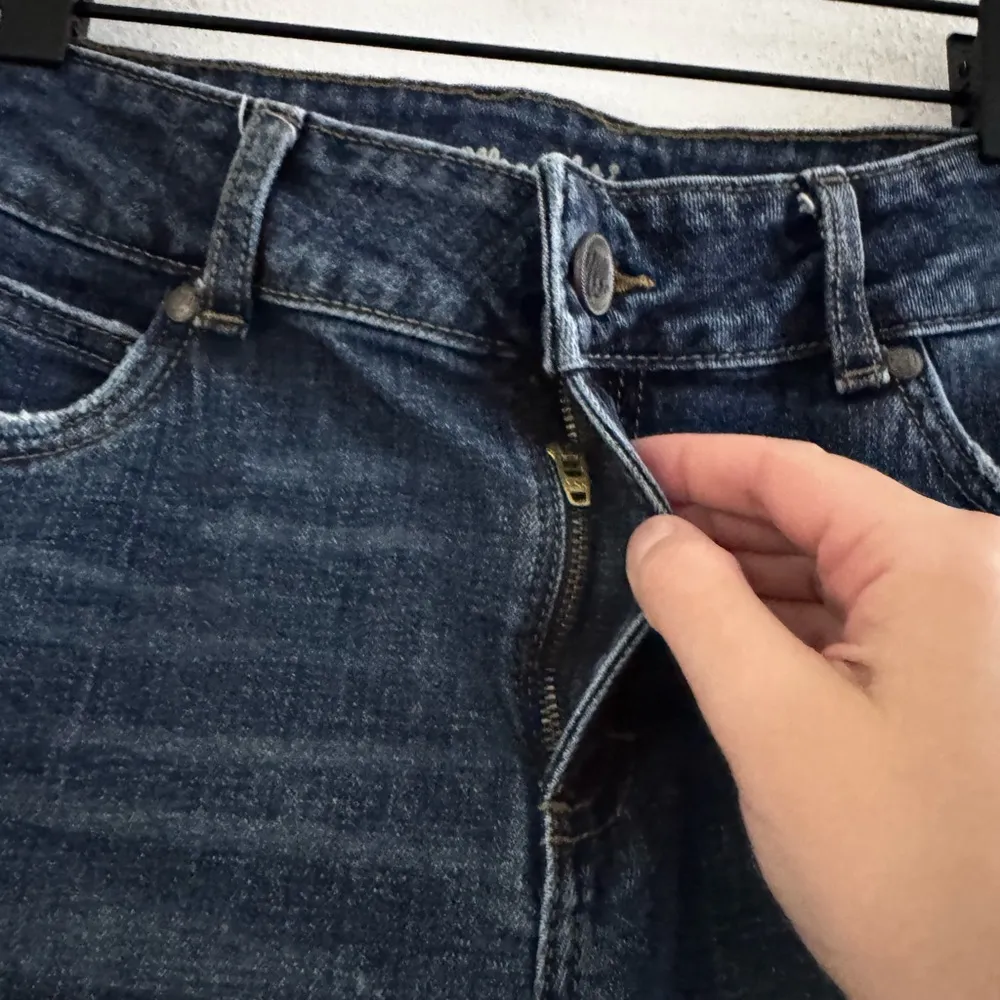 Wrangler Women’s Retro Sadie Jeans 7x34 Dark Wash - Image 5