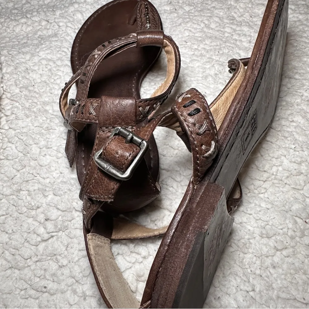 Frye Carson Brown Leather Boho Thong Sandals Sz 7 - Image 5