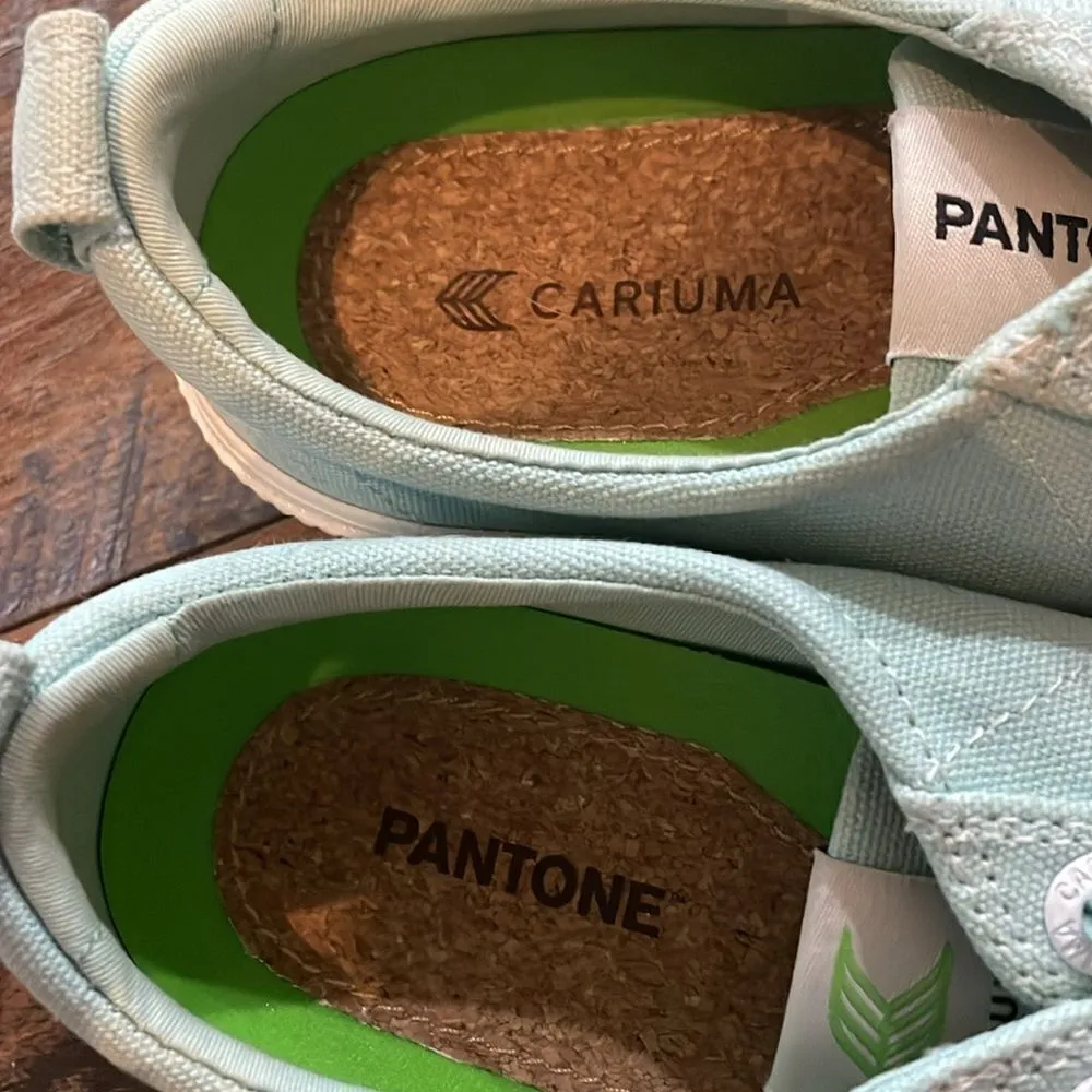 Cariuma OCA Low Eggshell Blue Pantone Sneaker Size 7.5 - Image 3