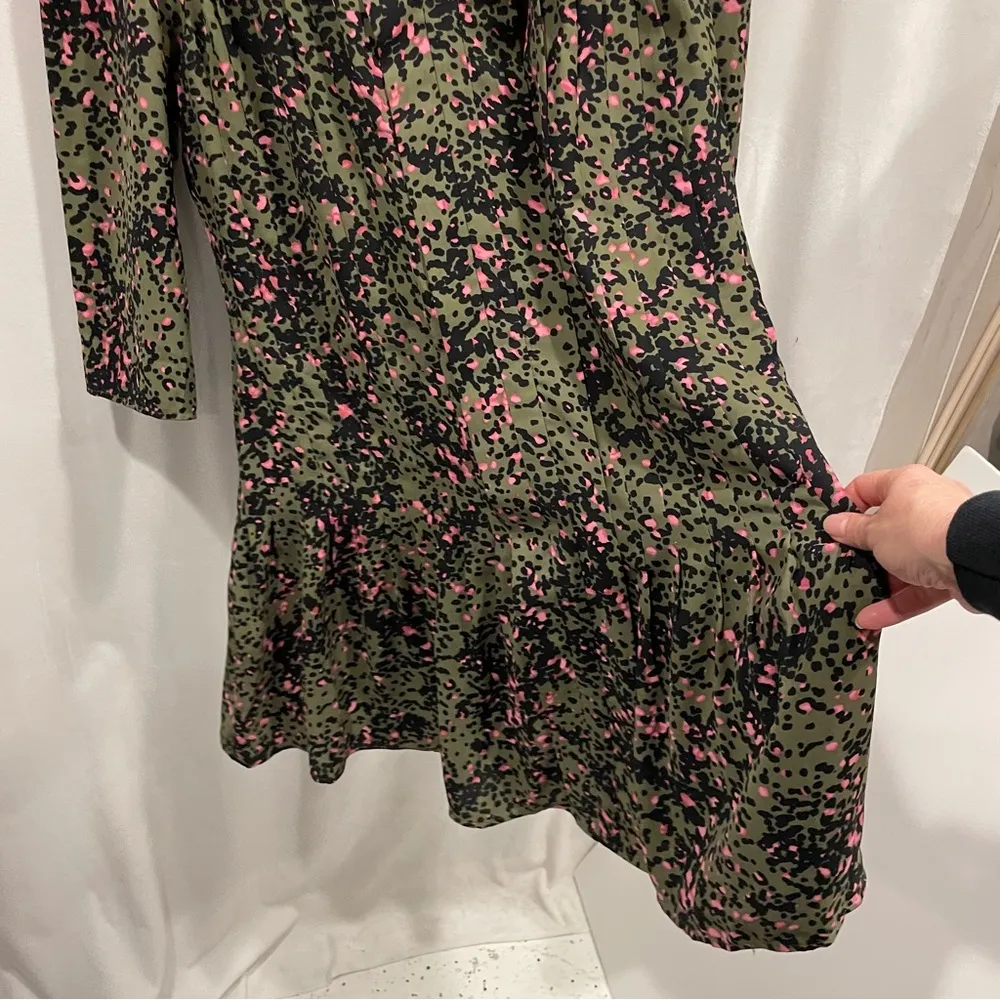 Adorable Reiss NWT olive pink spotted pleated boho deep vneck flowy midi dress - Image 6