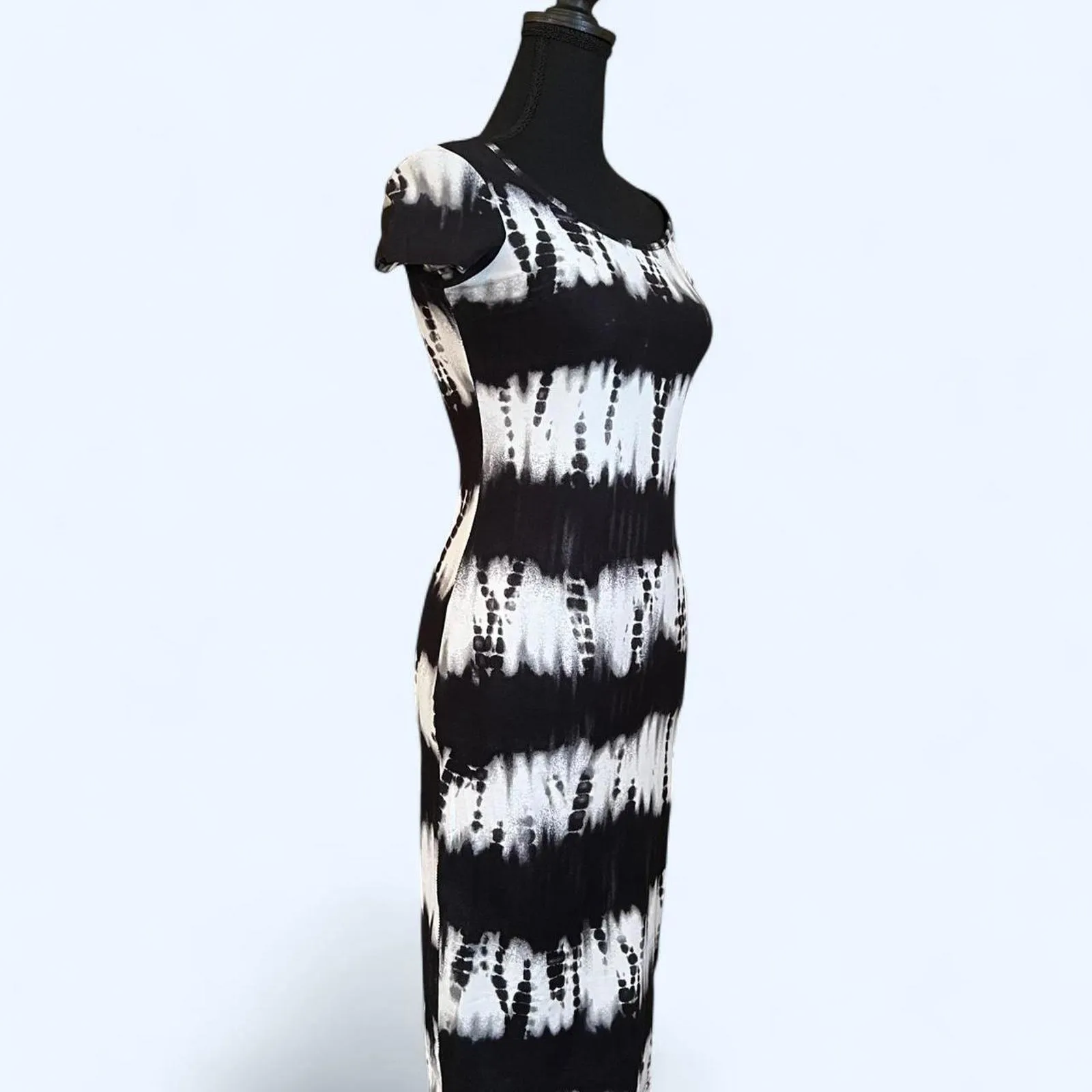 Vintage Y2K Hot Kiss Black and white tie-dye midi dress Size Small - Image 3