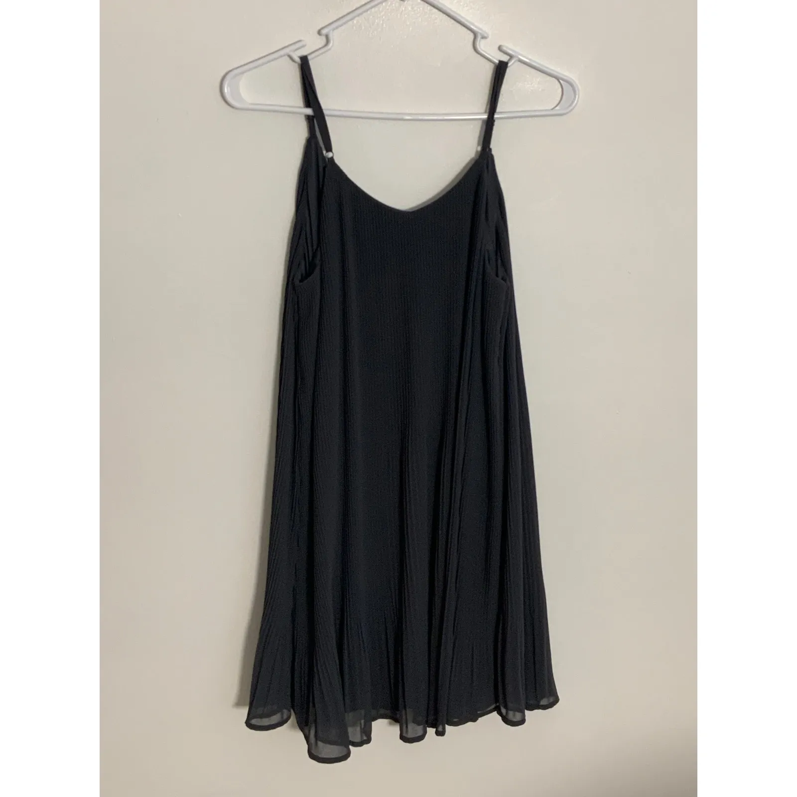 Gentle Fawn Pleated‎ dress size medium - Image 3