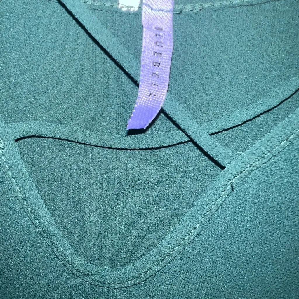 Bluebell Size XL/1X (Est.) Dark Green Embellished Cuff Criss - Image 2