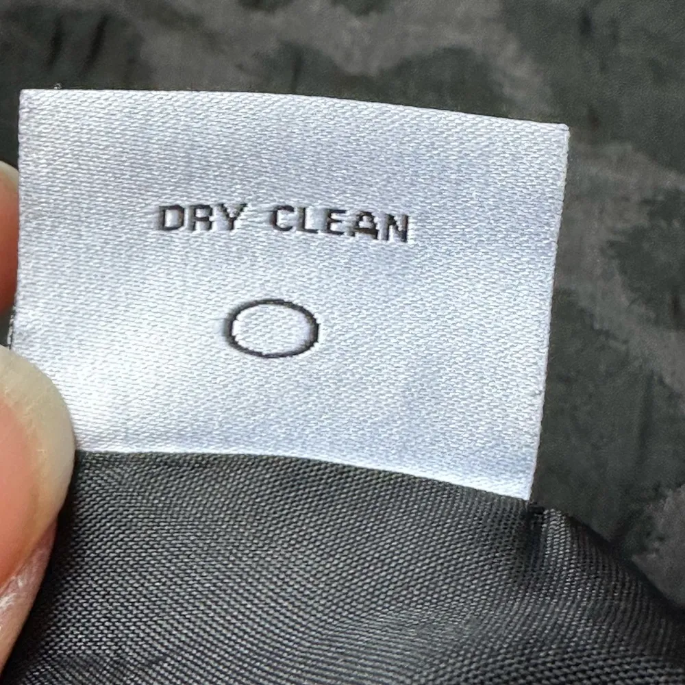 Think Tank Gray & Black Animal Print Wide Collar Hidden Button With Pockets Sz S - Image 12