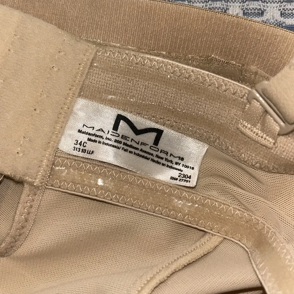 Maidenform Ultra-Firm Control Convertible Shapewear Slip with Underwire Support - Image 7