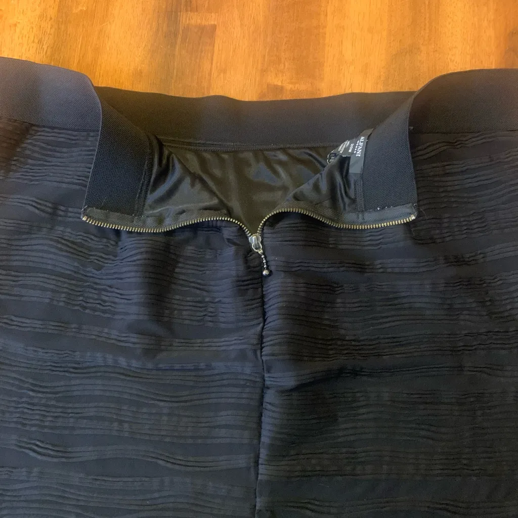 Alfani Skirt 20W Black Pencil Skirt Texture Stripes Lined Back Zip - Image 6