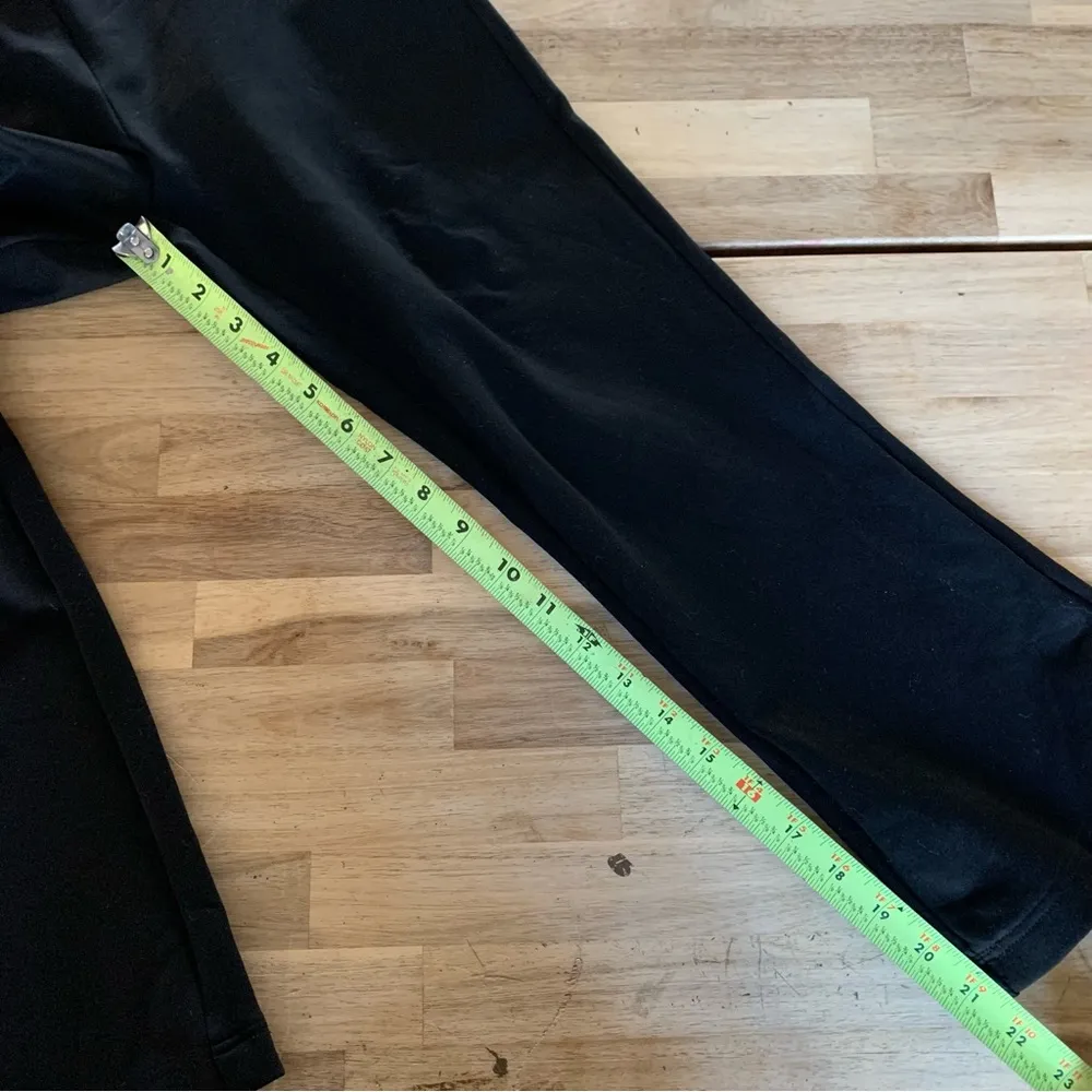 Silence & Noise Black Pull On Cropped Pant 0 - Image 6