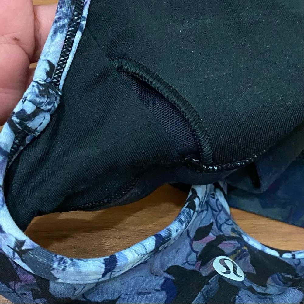 Athletica Flow Y Bra Nulu Light Support Nightfall Blossom Multi Size 6 - Image 9