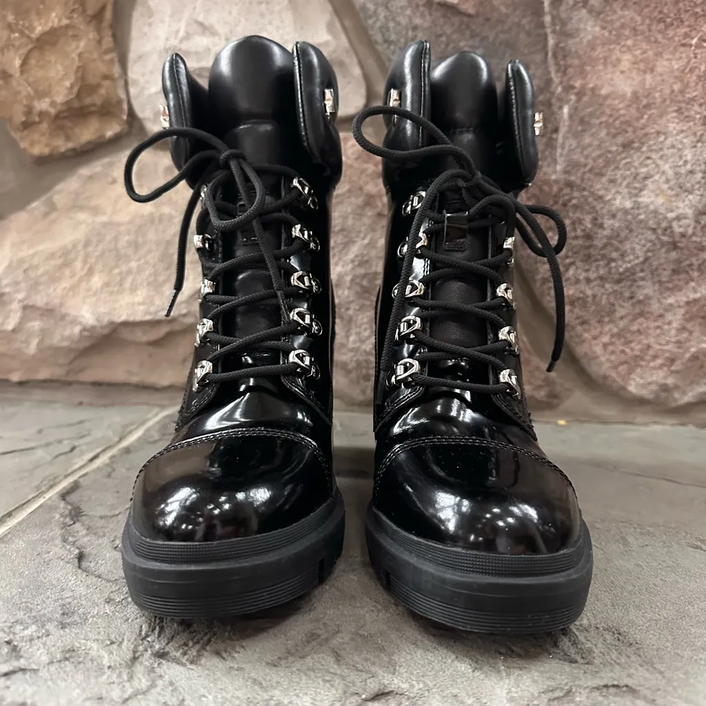 Marc Fisher Bristyn black patent leather combat moto boot. Chunky heel lace up - Image 4