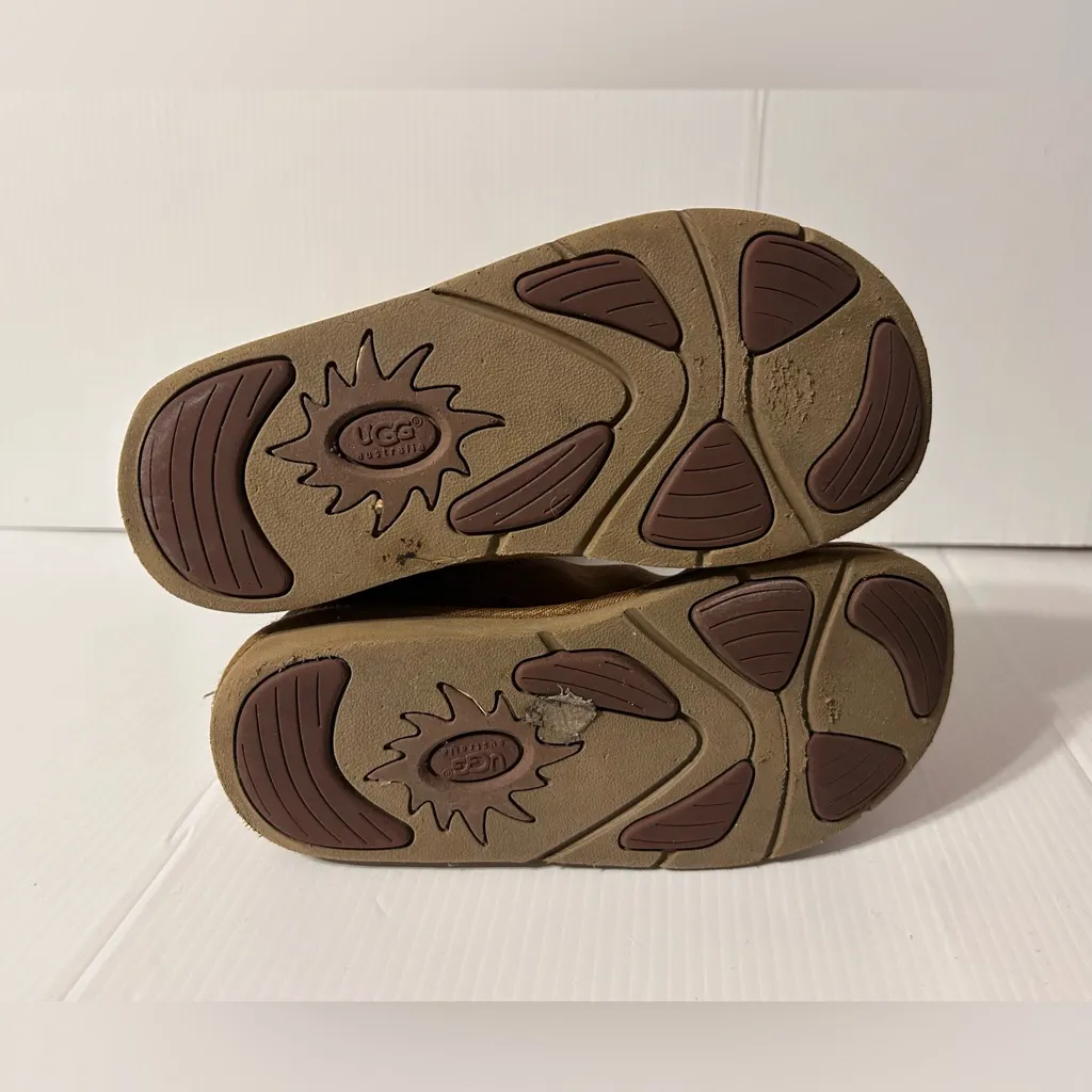 UGG S/N 5119 brown leather skeepskin lined tall boots women size 6 - Image 8