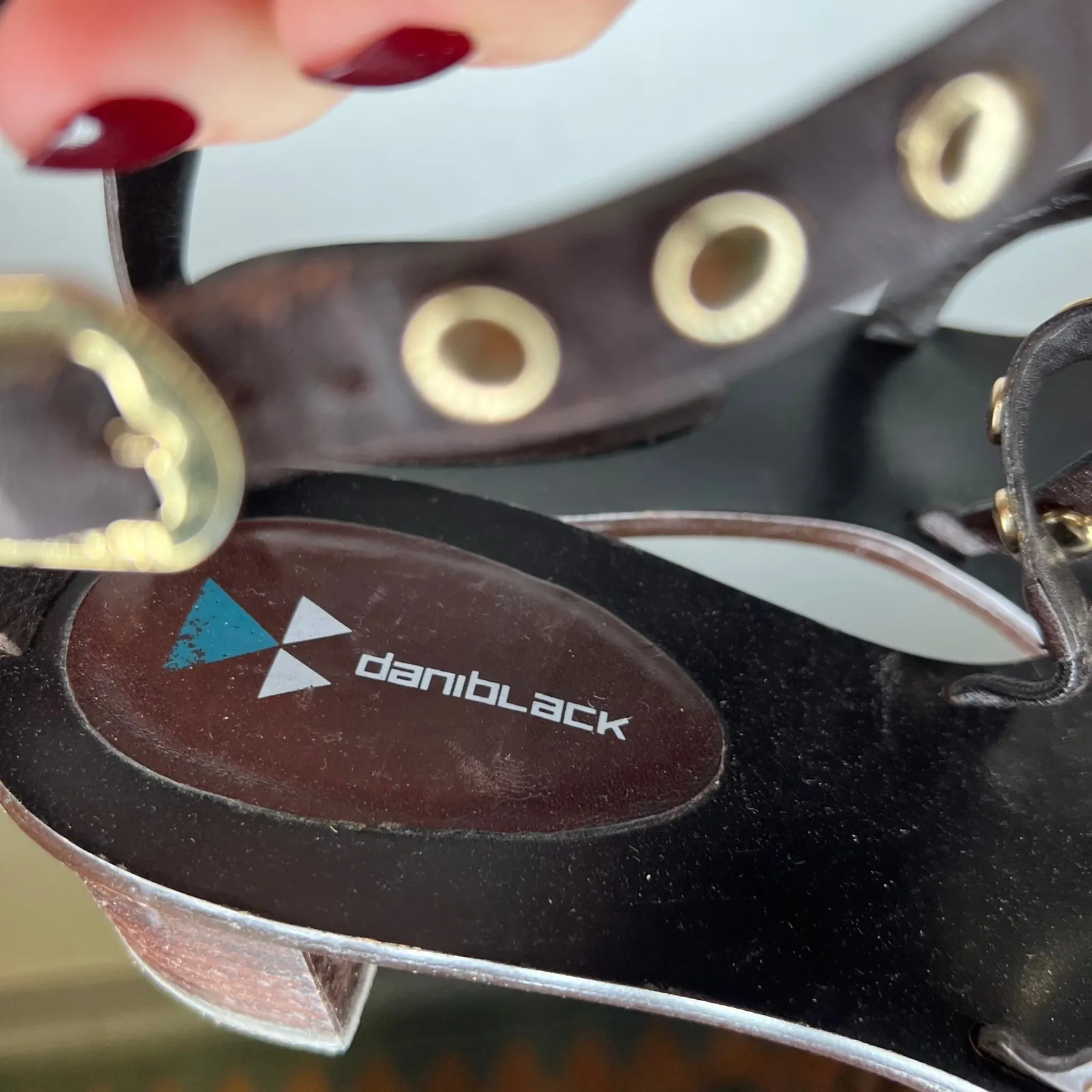 DaniBlack Vintage Y2K Women's Brown Studded Gladiator Thong Sandals Heels 8M Size 8 - Image 6