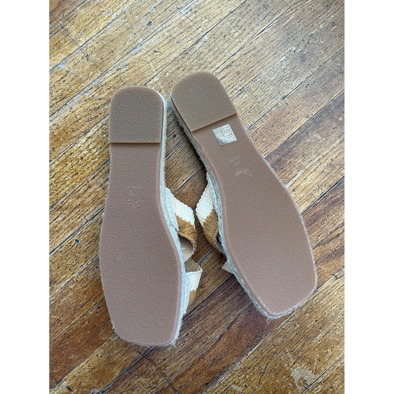 Castaner Espadrille Raffia Criss Cross Slide Sandals -‎ Women's Designer Shoes - Image 3