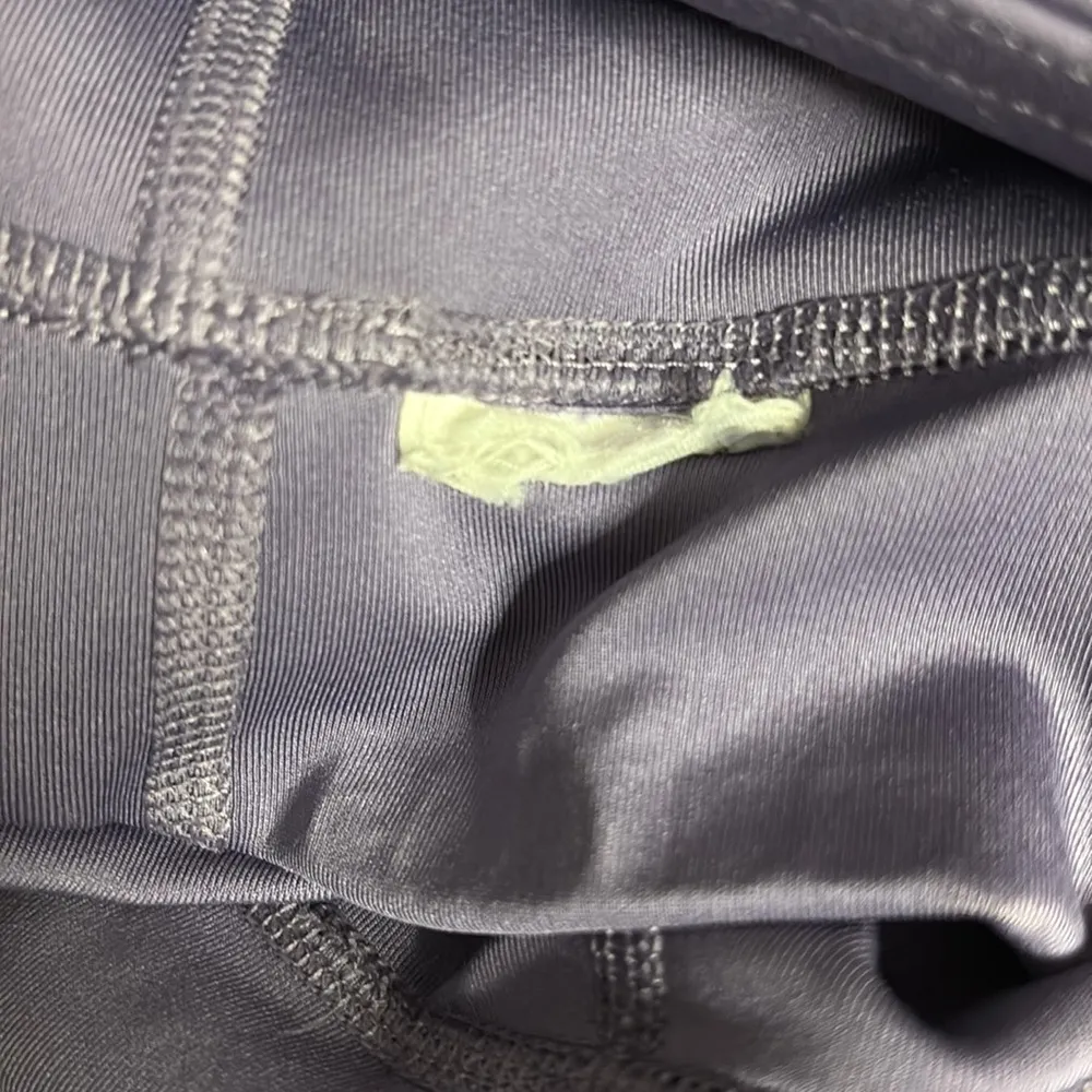 Climalite Light Purple with With Stripes Cropped Leggings Size Small - Image 11