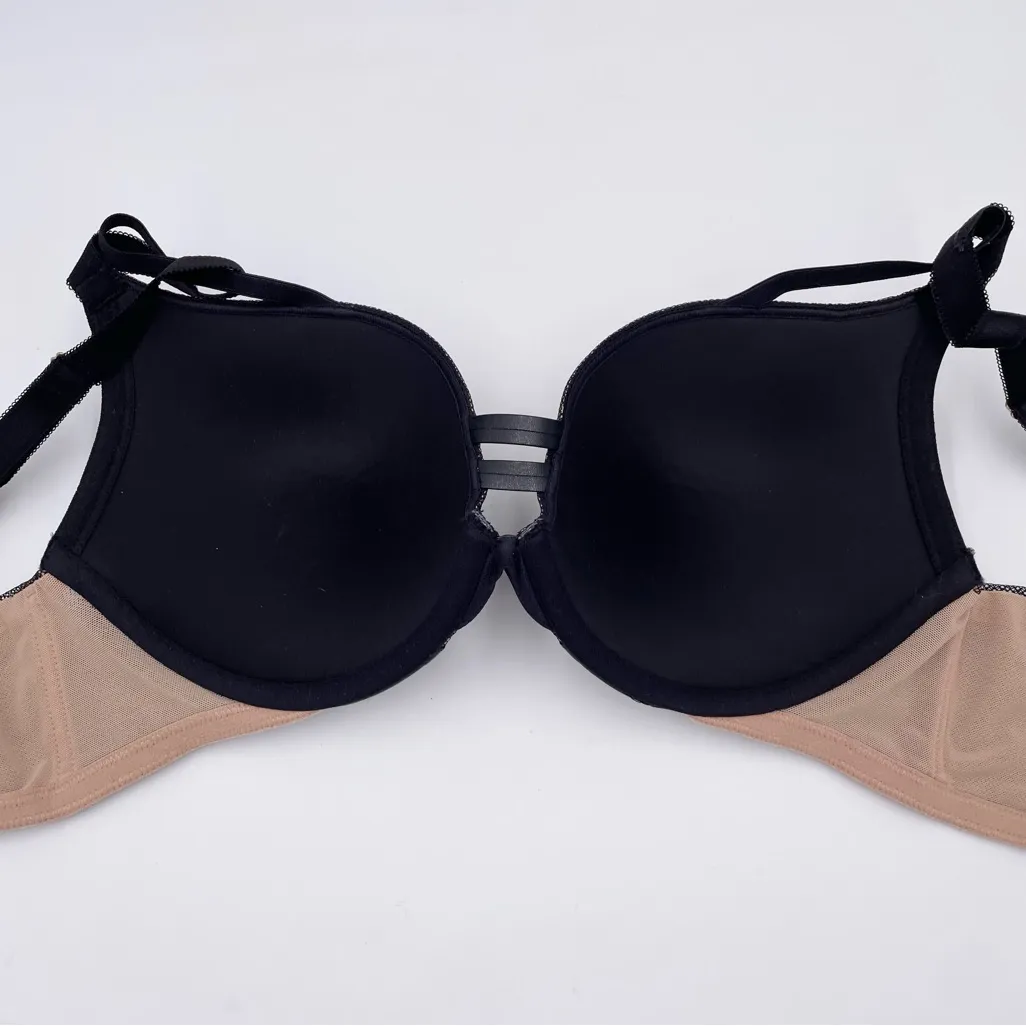 Torrid XO Plunge Push-Up Bra Size 38C Black Faux Leather Mesh Underwire Strappy - Image 11