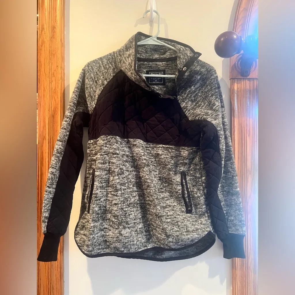 Abercrombie & Fitch - Pullover Hoodie - Image 3