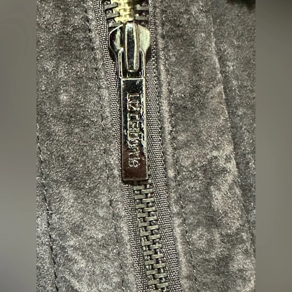 Liz Claiborne Luxe Leather Coat with Faux Fur Trim – XL - Image 6