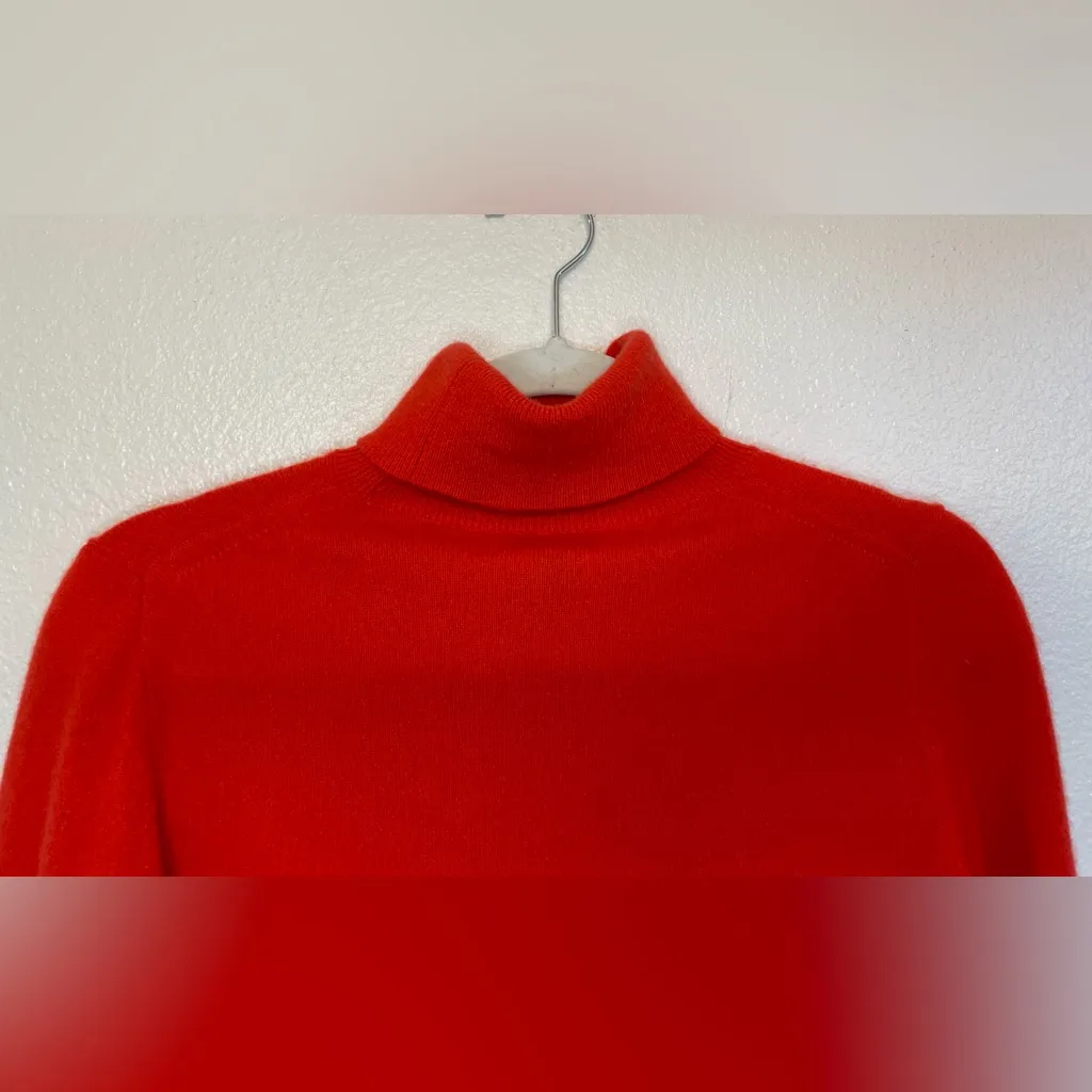 J. Crew Women’s Vibrant Red Turtleneck Cashmere Sweater Size S‎ - Image 5